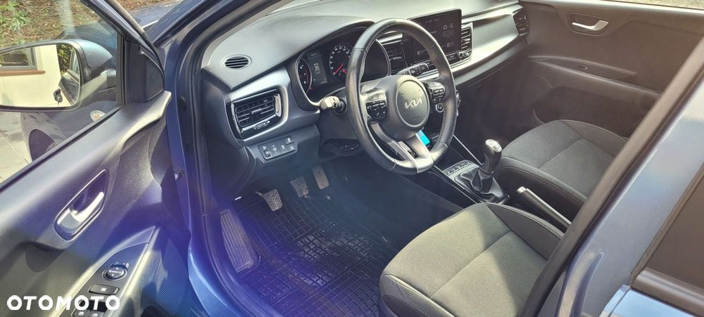 Kia Rio - 18