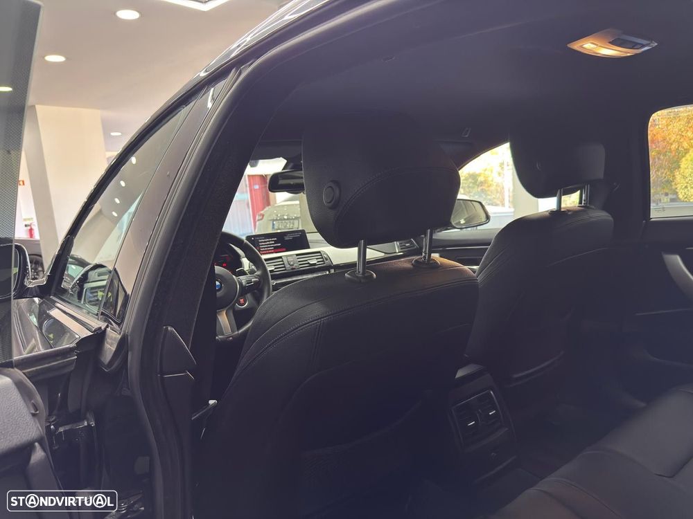 BMW 420 Gran Coupé d xDrive Pack Desportivo M Auto - 38