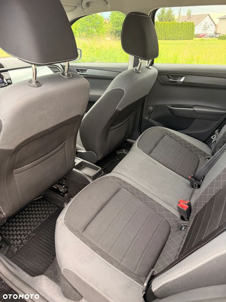 Skoda Fabia 1.0 TSI Ambition - 8