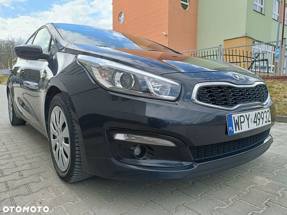 Kia Ceed 1.6 CRDi 115 ISG Vision - 2
