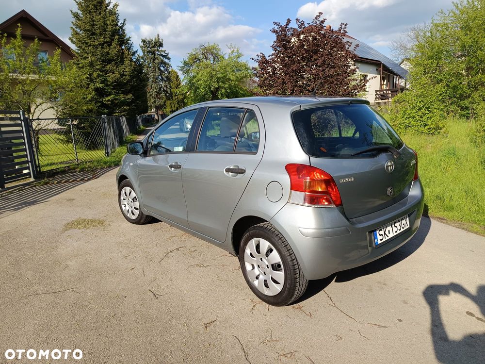 Toyota Yaris 1.33 Luna - 13