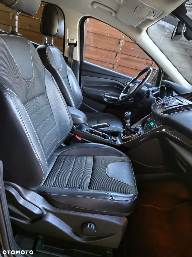 Ford Kuga 2.0 TDCi FWD Titanium - 9