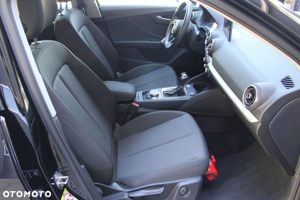 Audi Q2 35 TFSI S tronic - 15