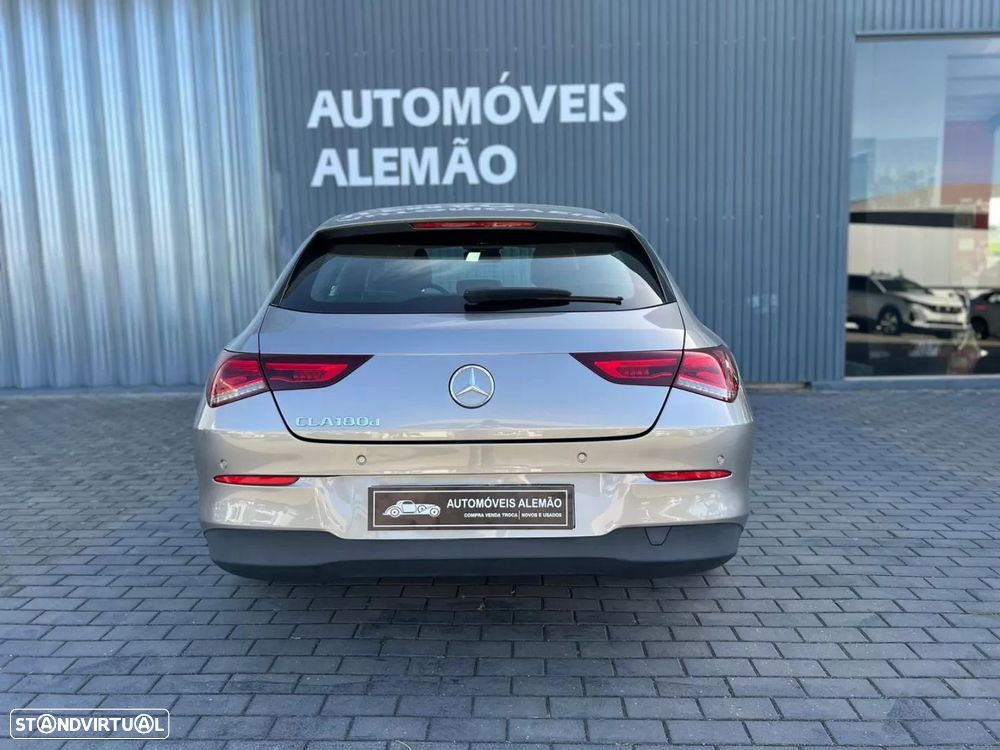 Mercedes-Benz CLA 180 d Shooting Brake Style - 8