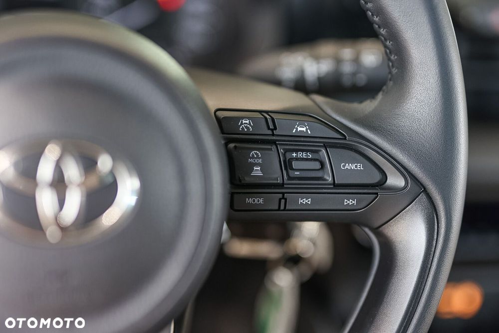 Toyota Yaris - 26