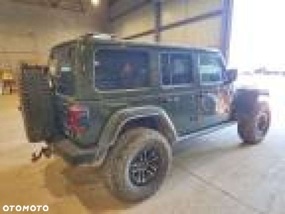 Jeep Wrangler - 4