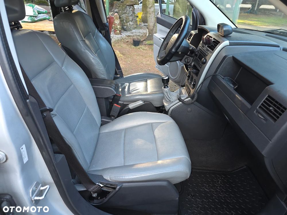 Jeep Compass 2.0 CRD DPF Limited - 12