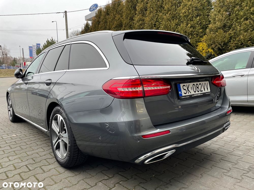 Mercedes-Benz Klasa E 200 d 9G-TRONIC - 3