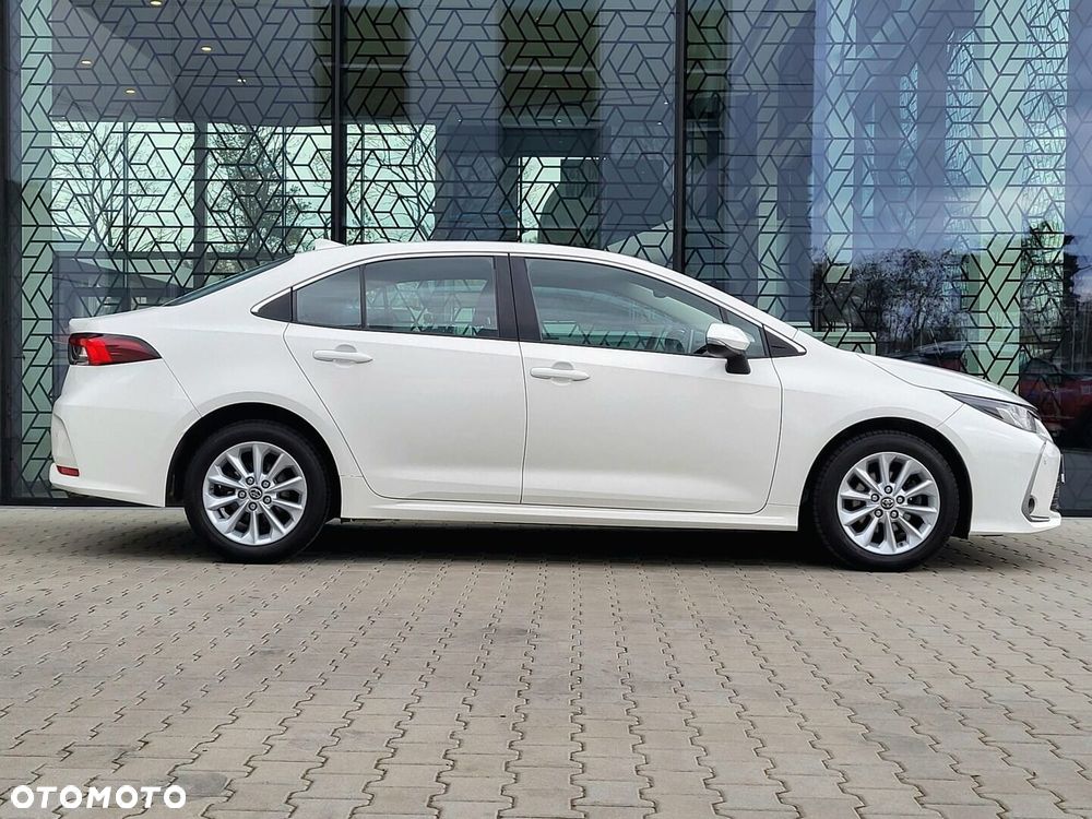 Toyota Corolla 1.6 Comfort - 4