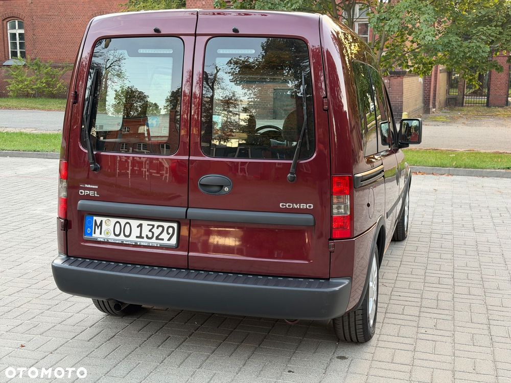Opel Combo Tour N-Joy - 12