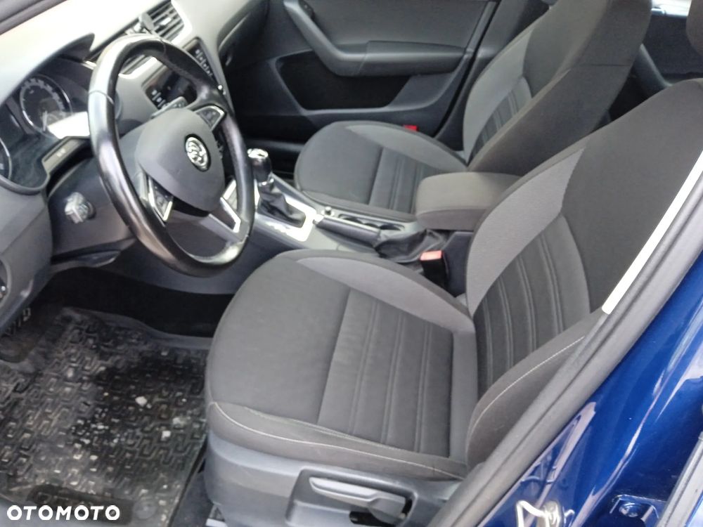 Skoda Octavia 1.4 TSI Ambition DSG - 7