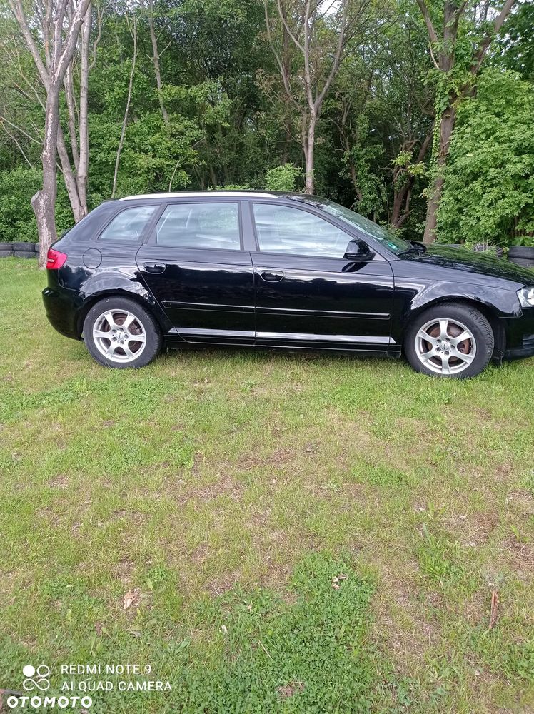 Audi A3 Sportback - 3