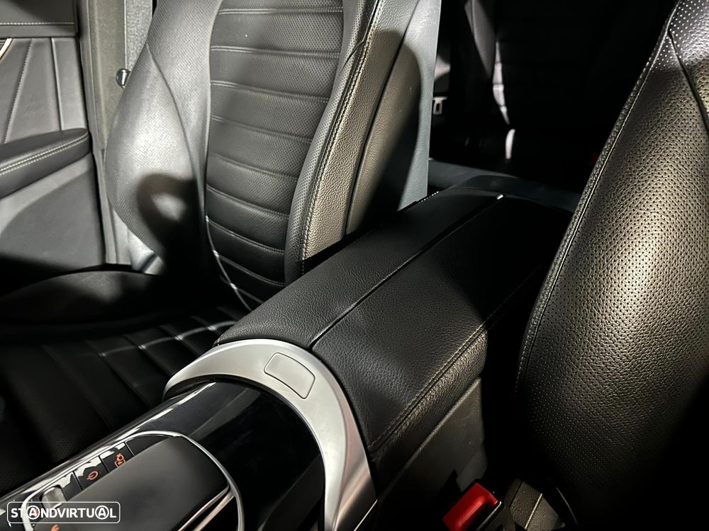 Mercedes-Benz EQC 400 4Matic AMG Line - 10