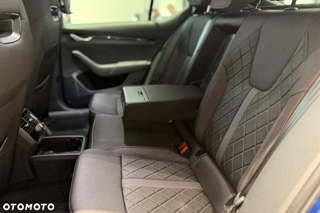 Skoda Octavia 2.0 TSI RS DSG - 15
