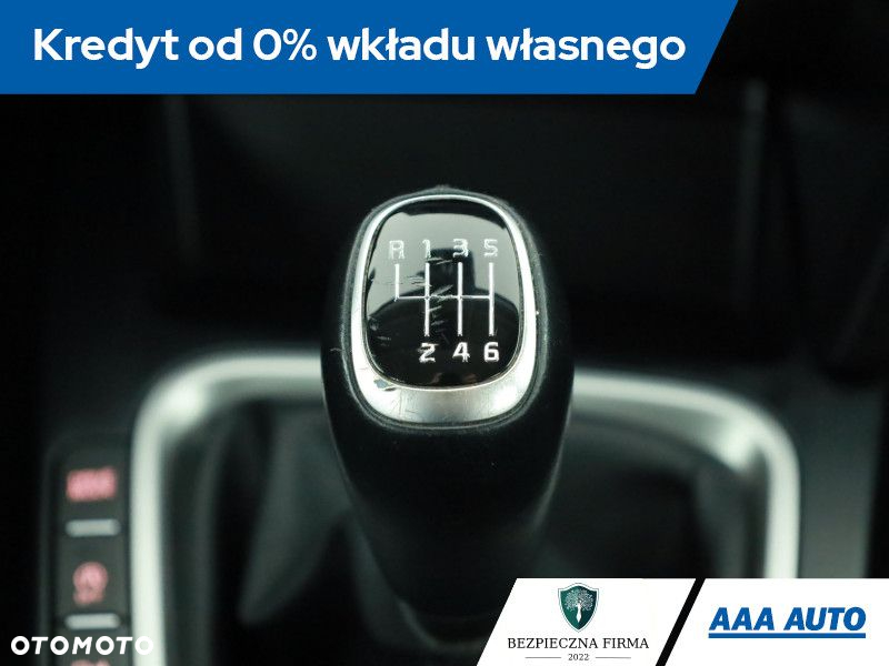 Kia Ceed - 13
