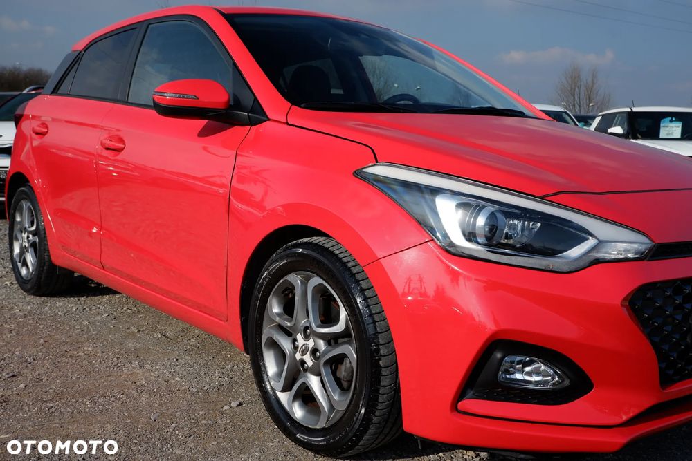 Hyundai i20 1.0 T-GDI Comfort DCT - 2