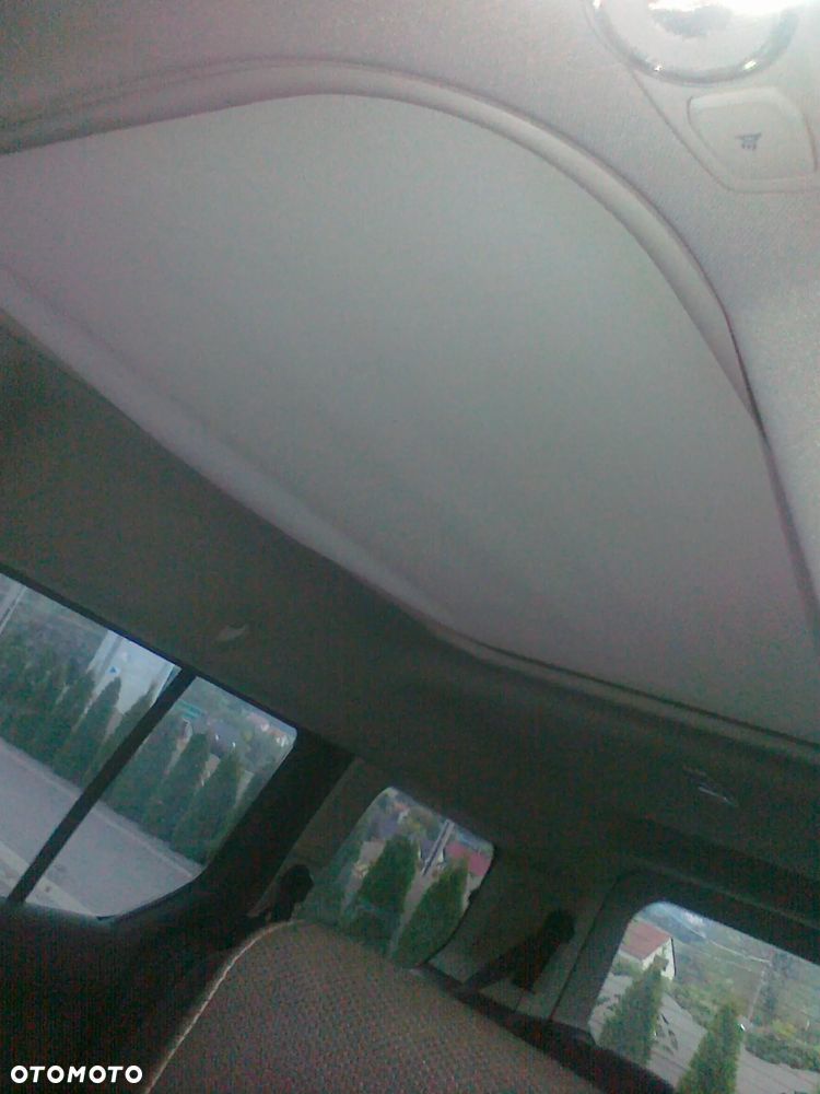 Ford Tourneo Connect - 13