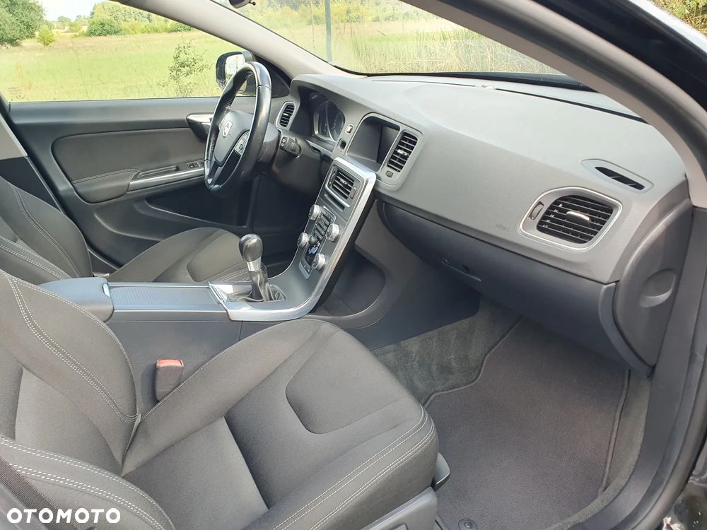 Volvo V60 - 14