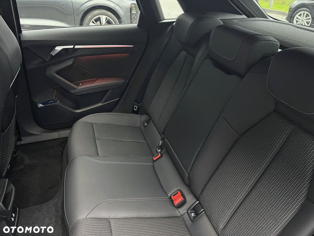 Audi A3 Sportback - 21
