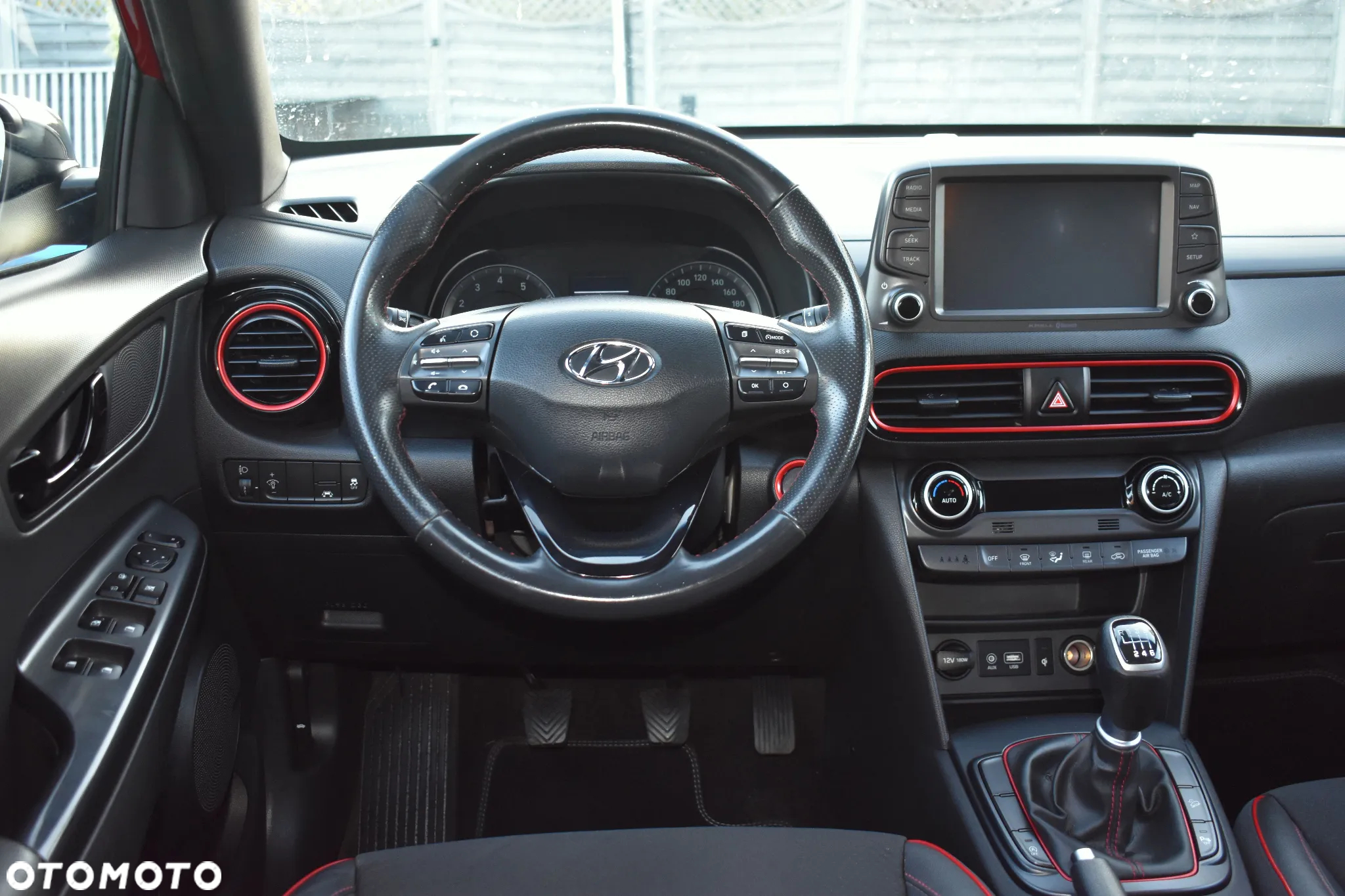 Hyundai Kona 1.0 T-GDI Executive - 16
