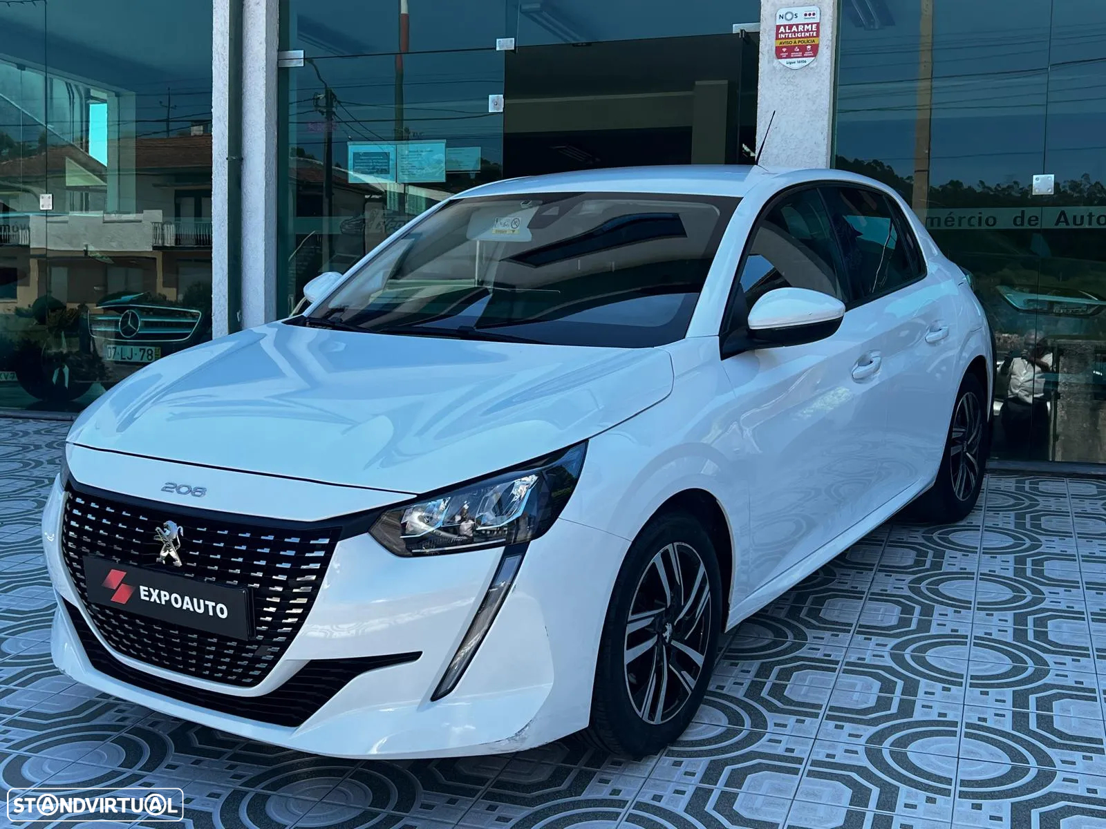 Peugeot 208 1.2 PureTech Allure Pack EAT8 - 3