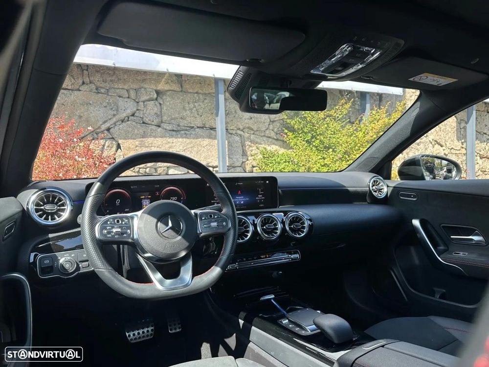 Mercedes-Benz A 250 e 8G-DCT AMG Line Advanced Plus - 14