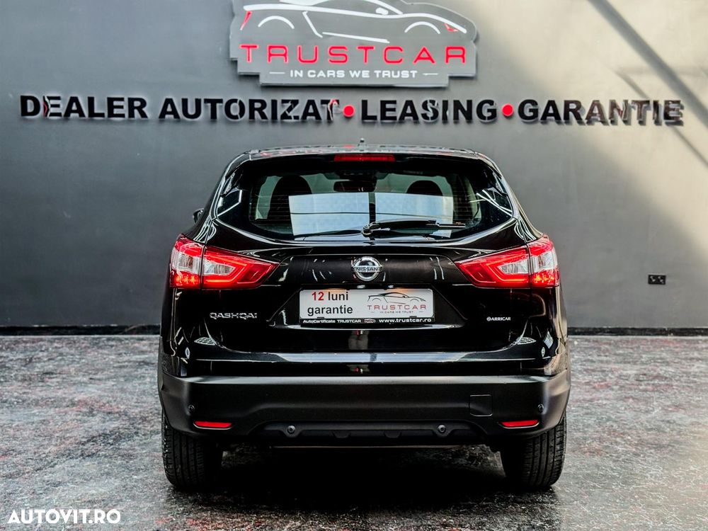 Nissan Qashqai 1.6 DCI Xtronic ACENTA - 6