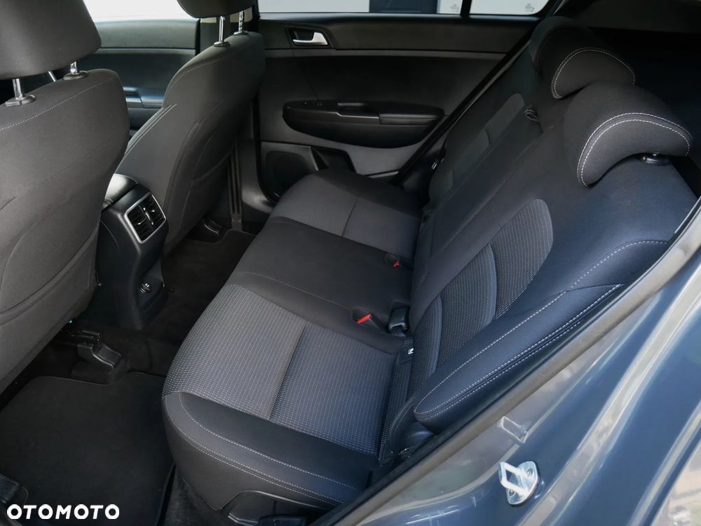 Kia Sportage 1.6 GDI Business Line 2WD - 27
