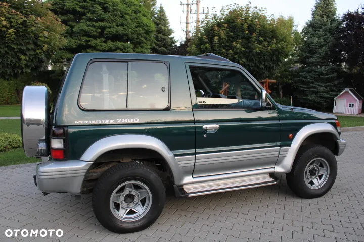 Mitsubishi Pajero 2.8 TD GLS - 21