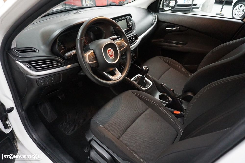 Fiat Tipo Station Wagon 1.6 M-Jet Lounge J17 - 5