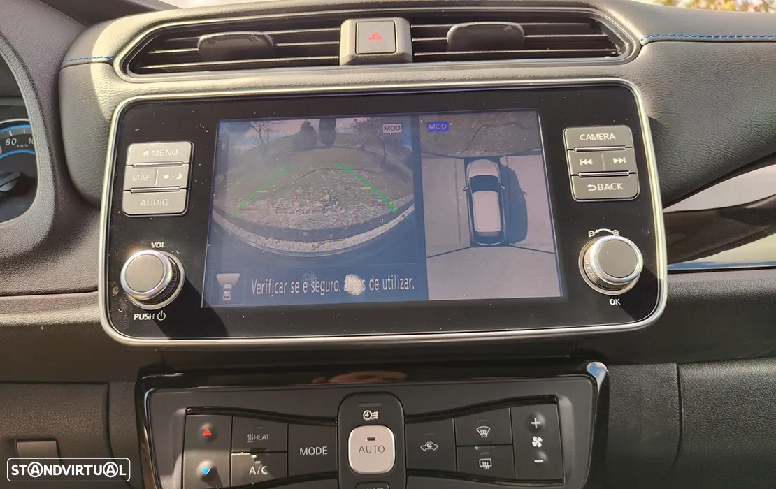 Nissan Leaf N-Connecta - 22
