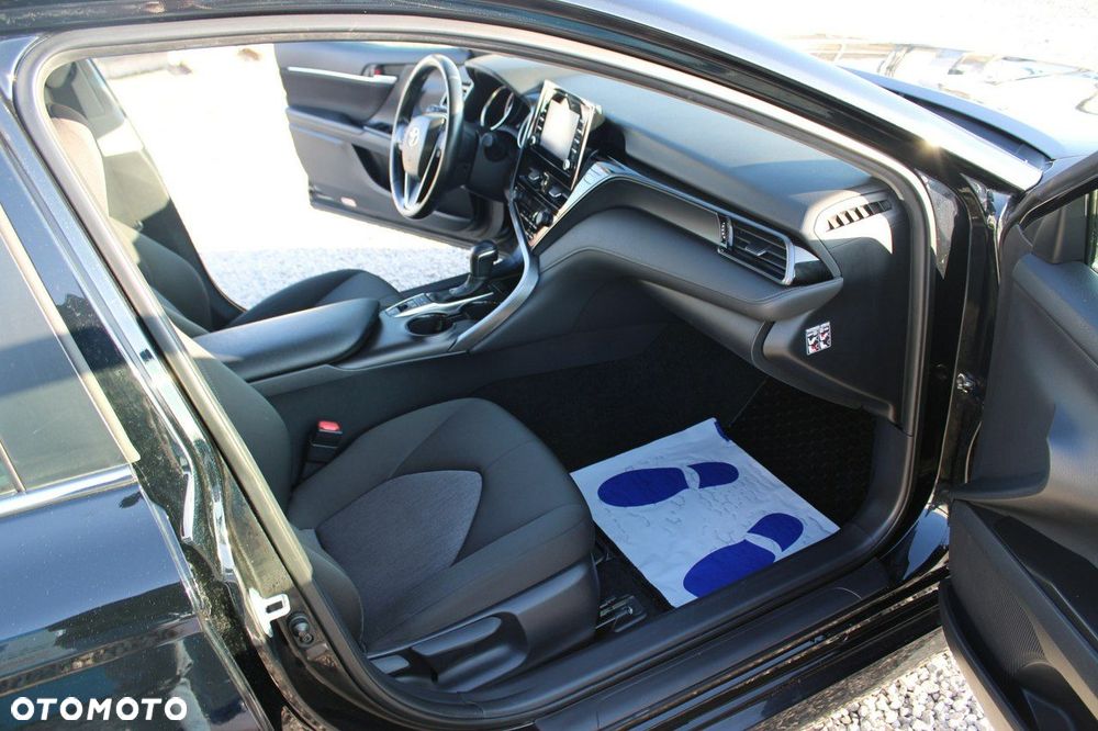 Toyota Camry - 29