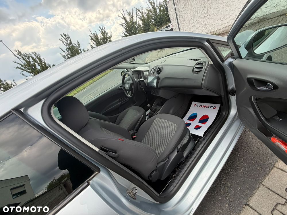 Seat Ibiza SC 1.4 16V Style - 8