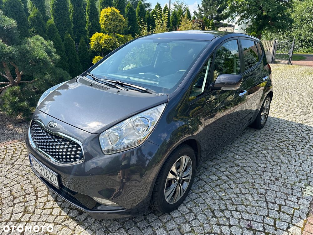 Kia Venga - 4