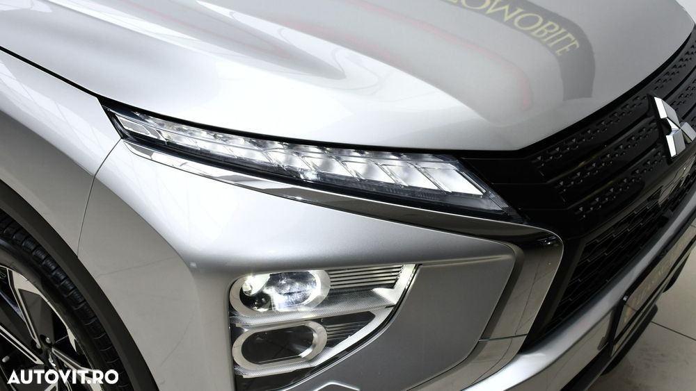 Mitsubishi Eclipse-Cross Plug-In Hybrid 4WD Plus - 14