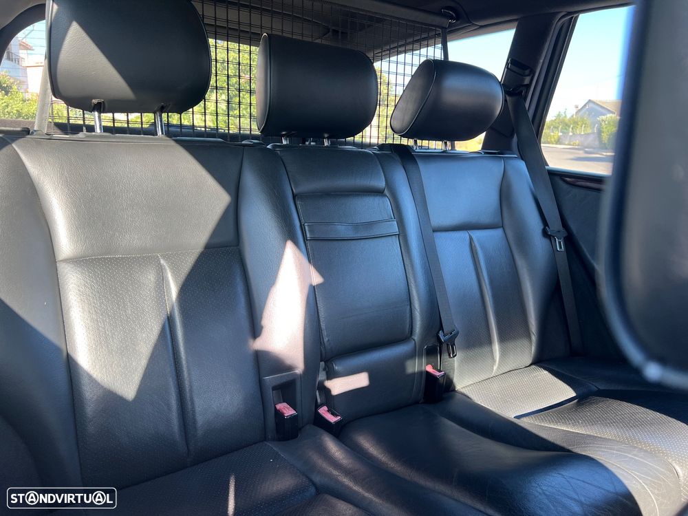 Mercedes-Benz E 220 - 5
