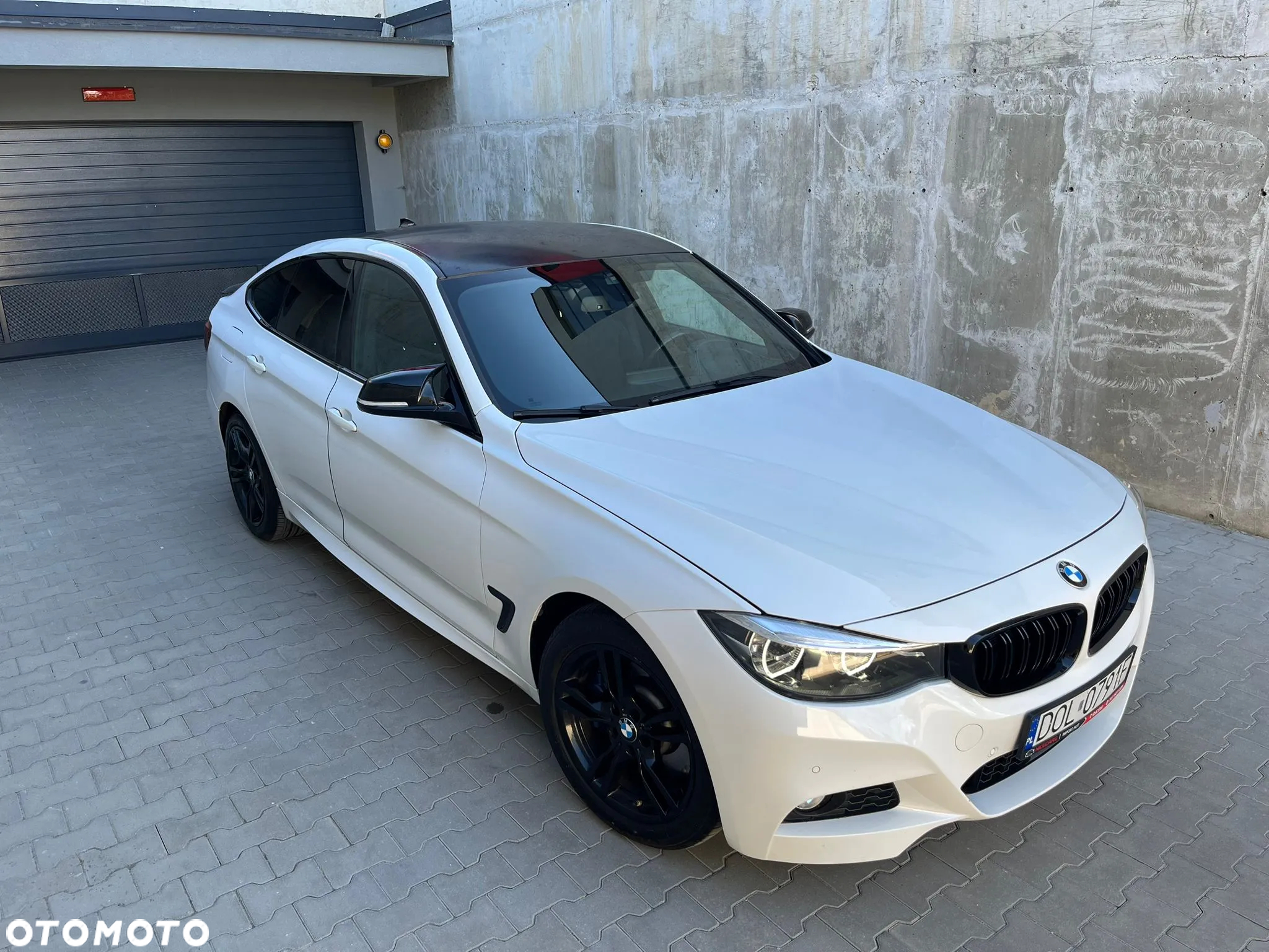 BMW 3GT 330d M Sport - 8
