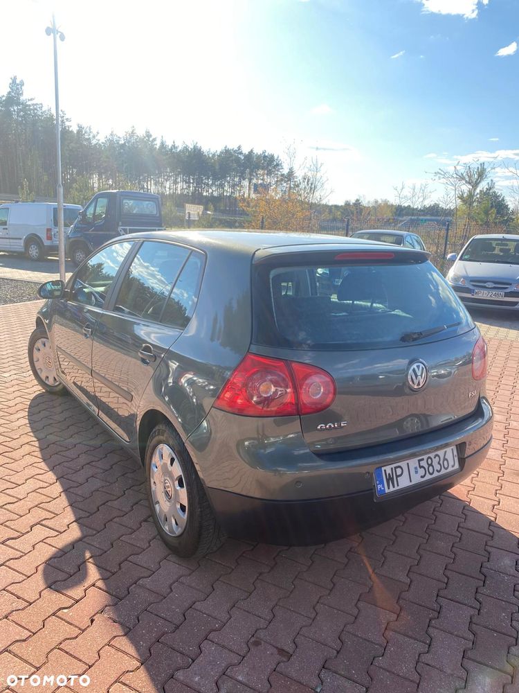 Volkswagen Golf 1.4 FSI Trendline - 8
