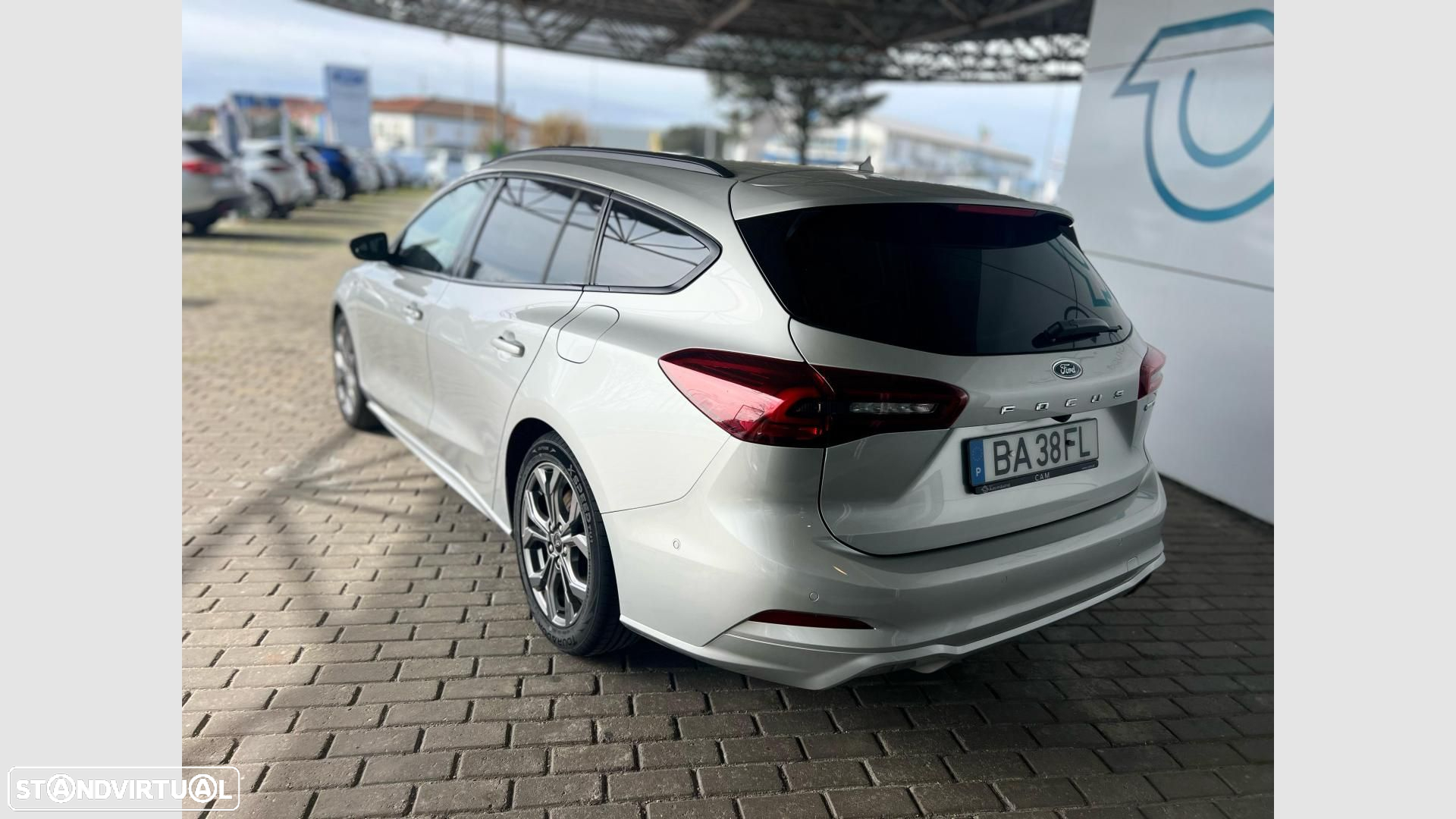 Ford Focus 1.0 EcoBoost MHEV ST-Line - 3