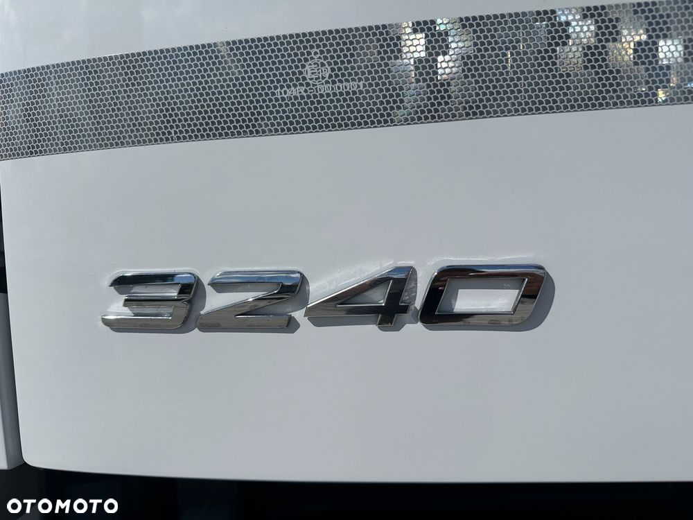 Mercedes-Benz Arosc - 4