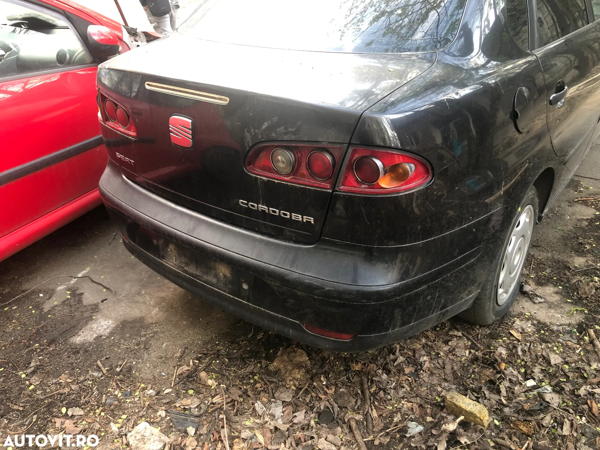 Haion portbagaj Seat Cordoba negru 2005 - 3