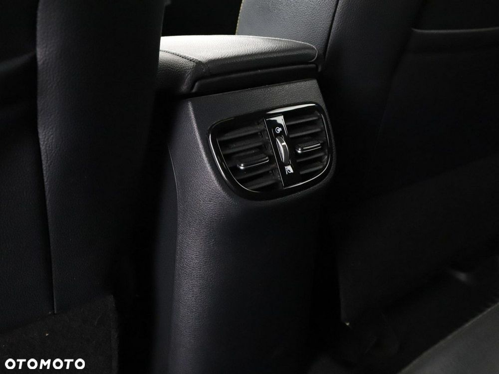 Kia XCeed 1.5 T-GDI Business Line DCT - 41