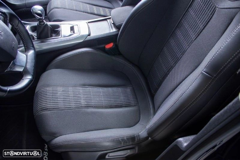 Peugeot 308 1.2 PureTech GT Line - 7