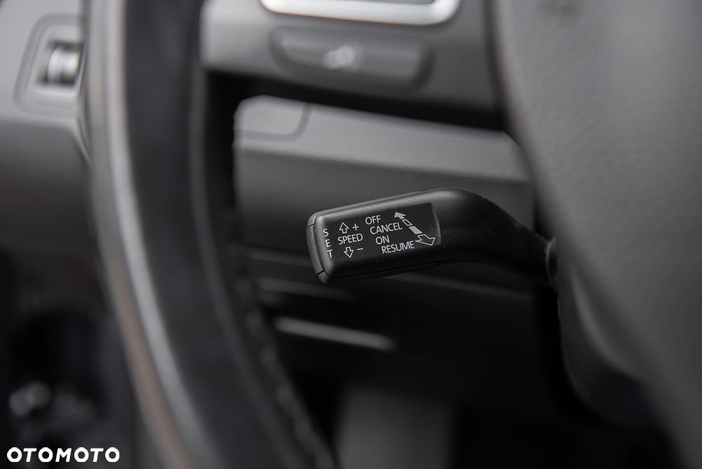 Volkswagen Passat Variant - 20