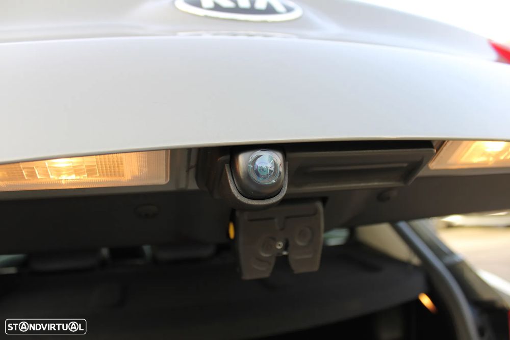 Kia Stonic 1.6 CRDi Easy - 9