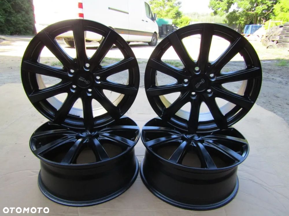 4x Felgi 17 Honda Civic X MK8 VIII Ufo VII Accord CRV CR-V ZR-V 7 j ET50 - 1