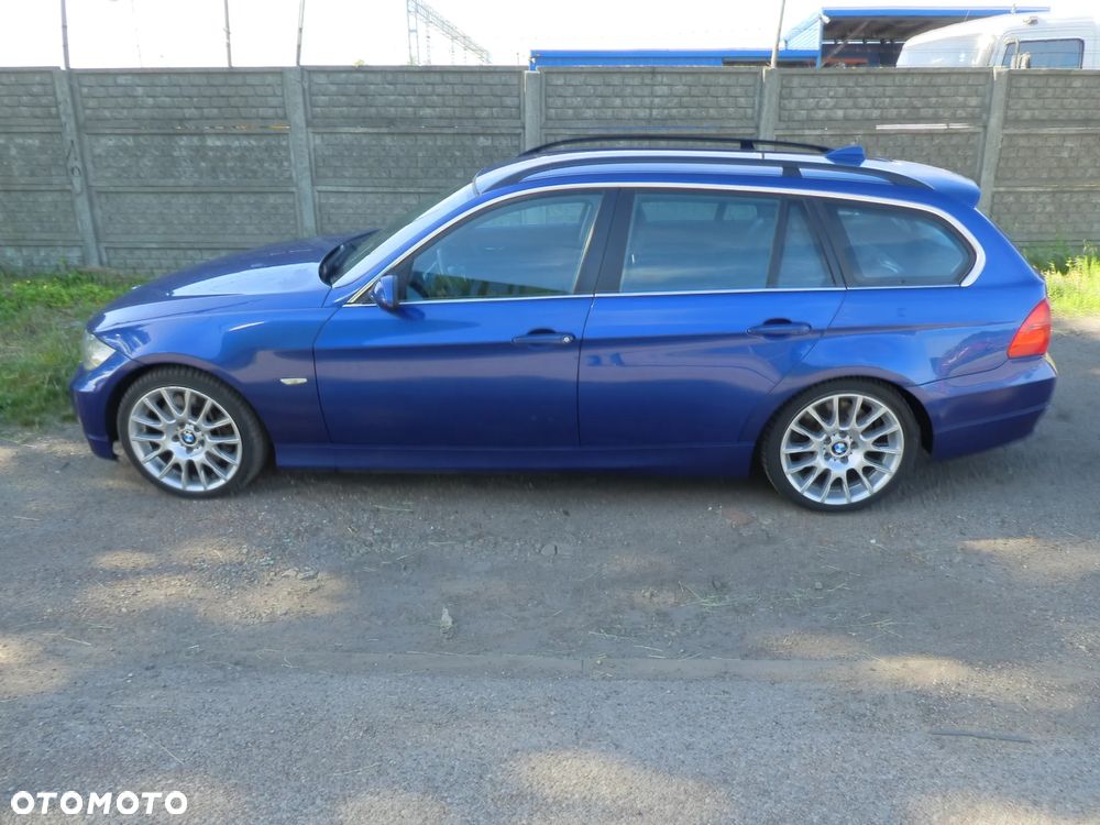 BMW Seria 3 335i xDrive - 8