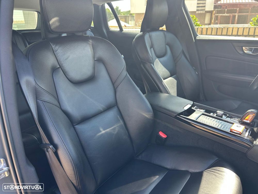 Volvo V60 2.0 T6 AWD TE Inscription Expression - 23