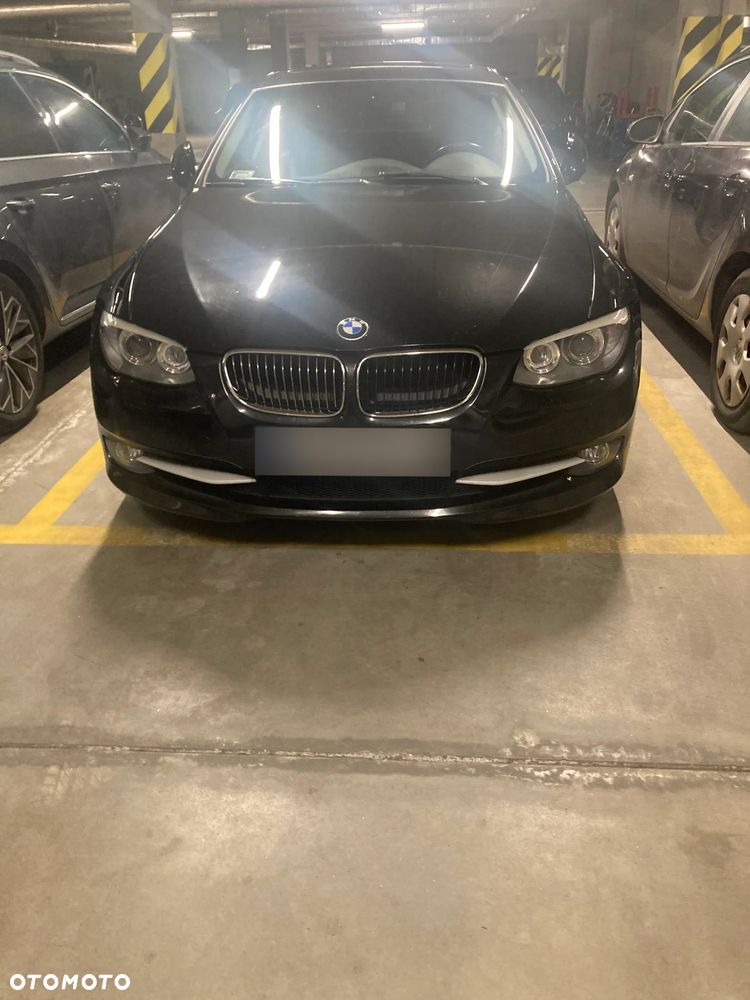 BMW Seria 3 330xi - 16