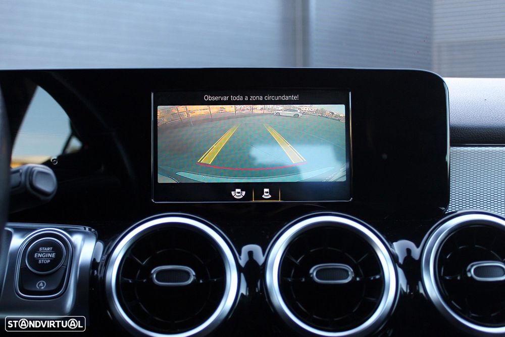 Mercedes-Benz GLB 200 d Progressive - 37